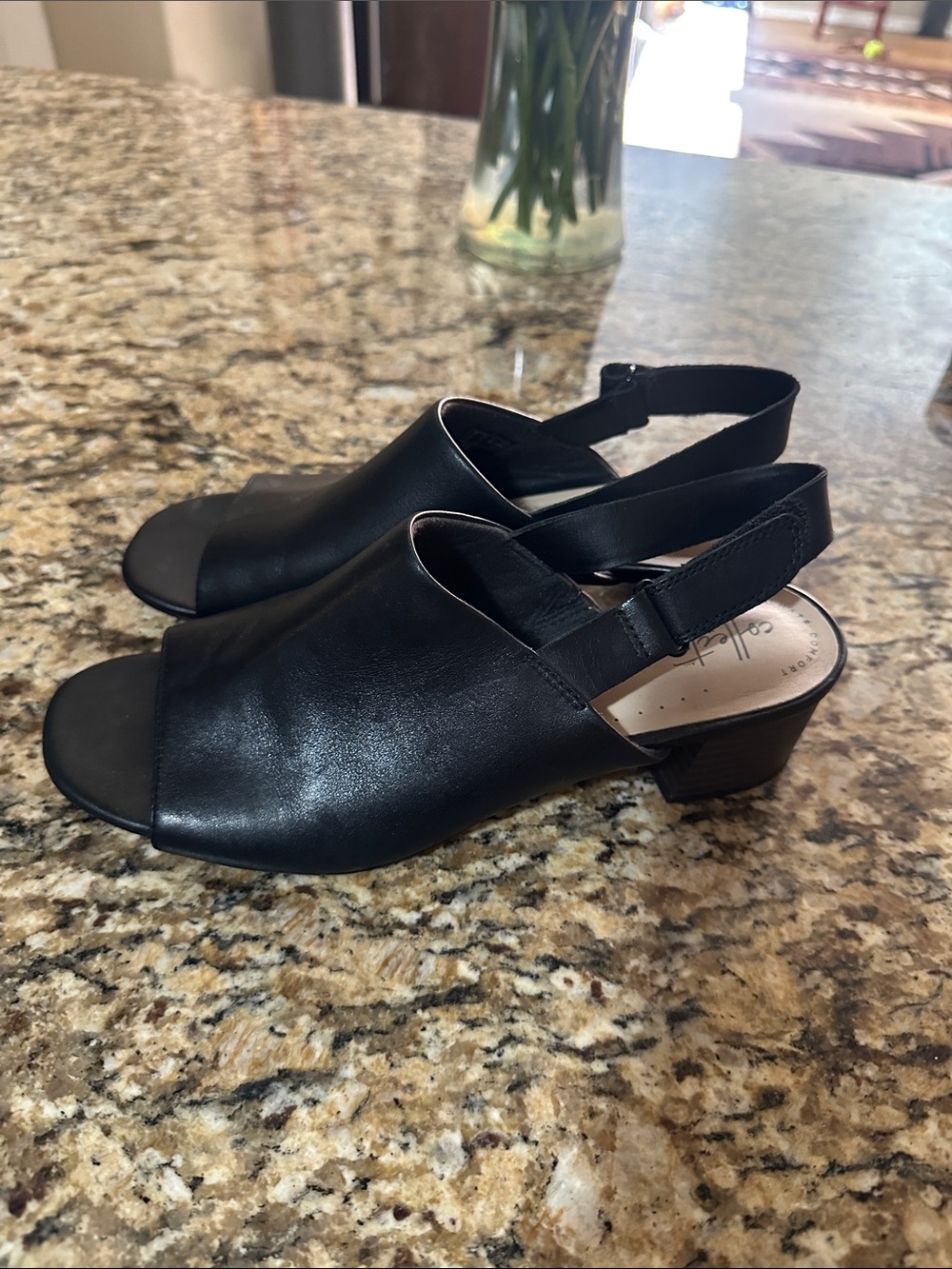 Clarks Black Open-Toe Slingback Low Block Heel Sandals